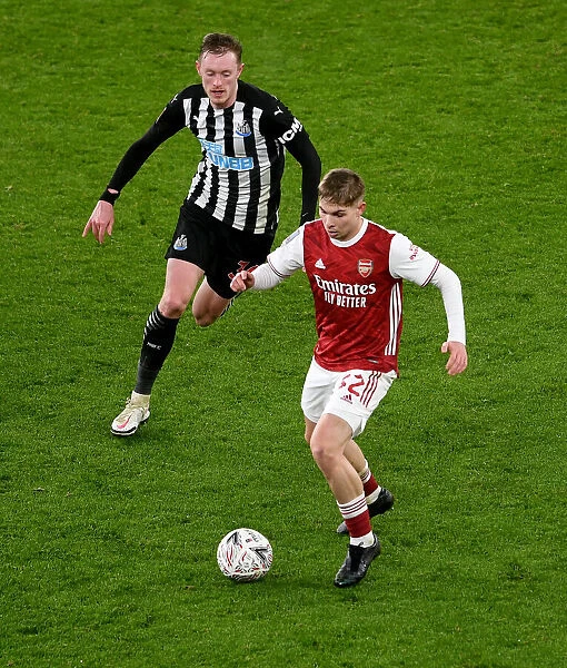 Arsenal vs Newcastle United: Emile Smith Rowe Clashes with Sean Longstaff in FA Cup Third Round
