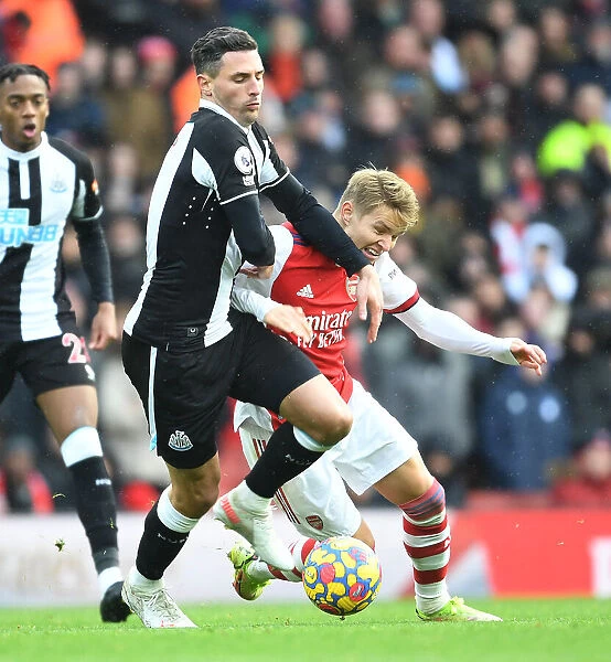 Arsenal vs. Newcastle United: Martin Odegaard vs. Fabian Schar Battle in the Premier League