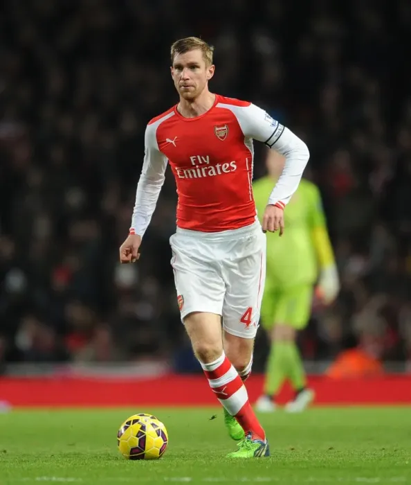 Framed Print : Arsenal vs Newcastle United: Per Mertesacker in Action at the Emirates Stadium (2014 / 15) Framed Print : Arsenal vs Newcastle United: Per Mertesacker in Action at the Emirates Stadium (2014 / 15)