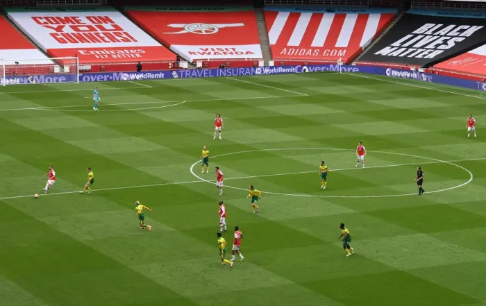 Framed Print : Arsenal vs Norwich: Premier League Showdown at Emirates Stadium