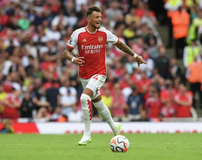 Framed Print : Arsenal vs. Nottingham Forest: Banana Skins and Premier League Drama (2023-24)