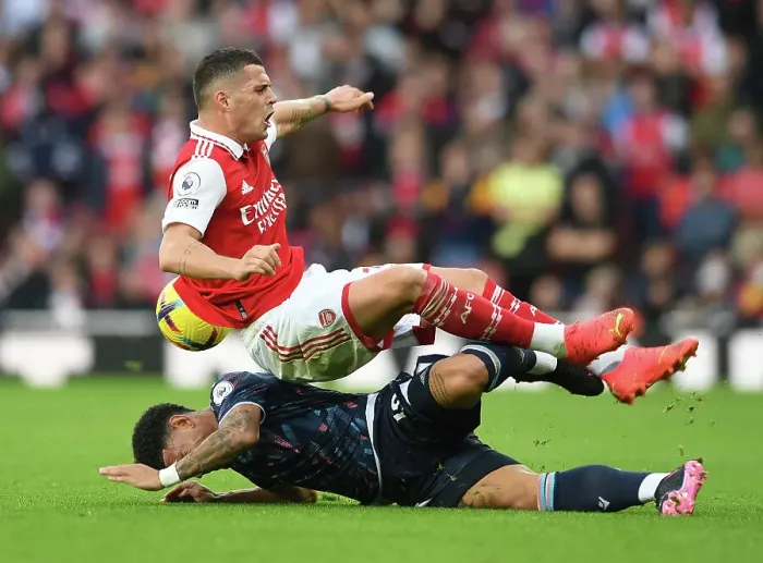 Framed Print : Arsenal vs Nottingham Forest: Granit Xhaka Fouled by Morgan Gibbs-White in 2022-23 Premier League Clash Framed Print : Arsenal vs Nottingham Forest: Granit Xhaka Fouled by Morgan Gibbs-White in 2022-23 Premier League Clash