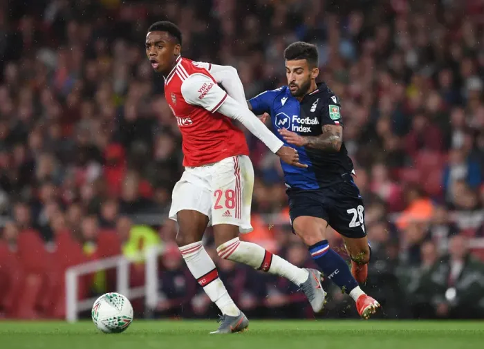 Framed Print : Arsenal vs Nottingham Forest: Willock vs Silva Showdown - Carabao Cup Clash Framed Print : Arsenal vs Nottingham Forest: Willock vs Silva Showdown - Carabao Cup Clash