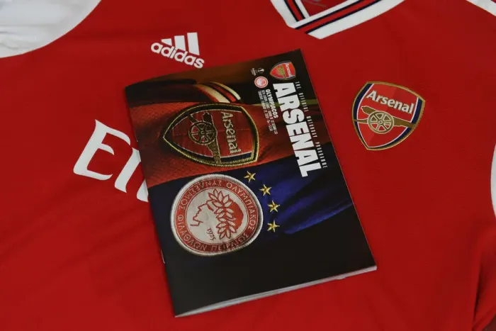 Framed Print : Arsenal vs Olympiacos: Europa League Clash at Emirates Stadium