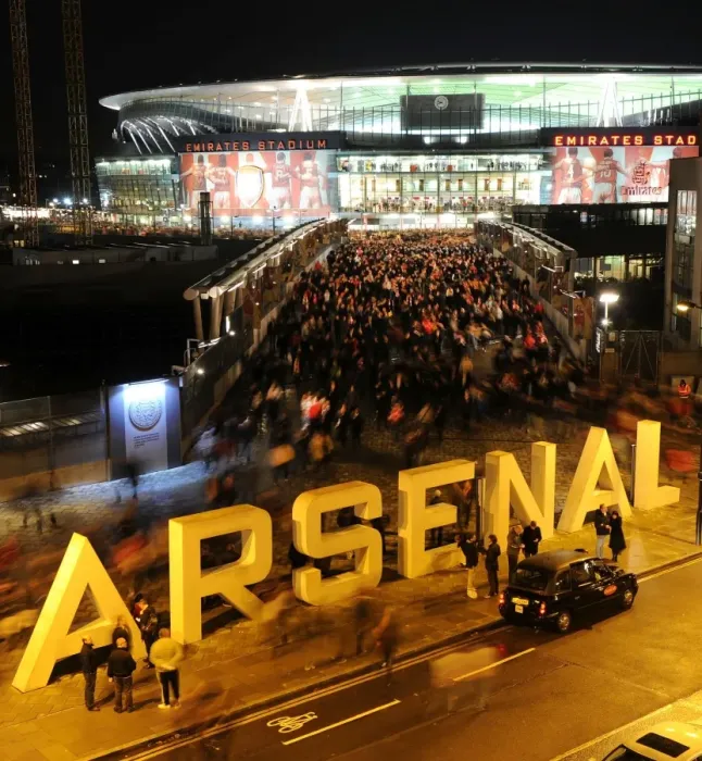 Framed Print : Arsenal vs Olympiacos: Fans Depart Emirates Stadium after UCL Clash (2012-13) Framed Print : Arsenal vs Olympiacos: Fans Depart Emirates Stadium after UCL Clash (2012-13)