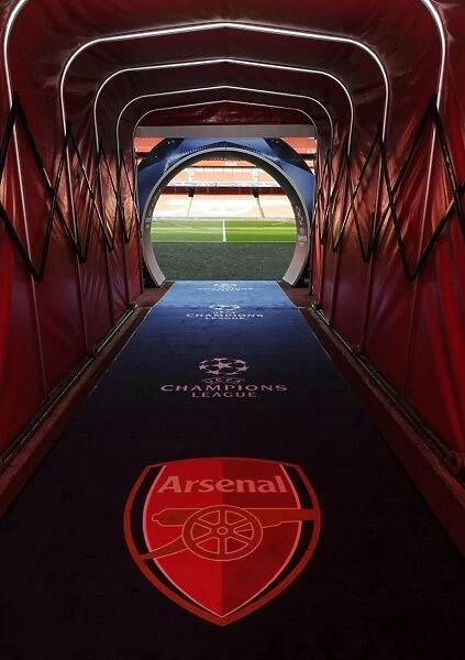 Arsenal vs Olympiacos: Players Tunnel, Emirates Stadium - UEFA Champions League 2015 / 16