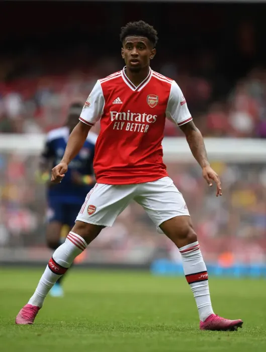 Framed Print : Arsenal vs. Olympique Lyonnais: Emirates Cup Showdown (2019-20) Framed Print : Arsenal vs. Olympique Lyonnais: Emirates Cup Showdown (2019-20)