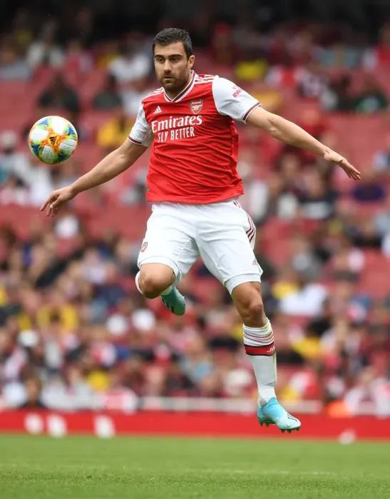 Framed Print : Arsenal vs. Olympique Lyonnais: Emirates Cup Showdown (2019-20) Framed Print : Arsenal vs. Olympique Lyonnais: Emirates Cup Showdown (2019-20)