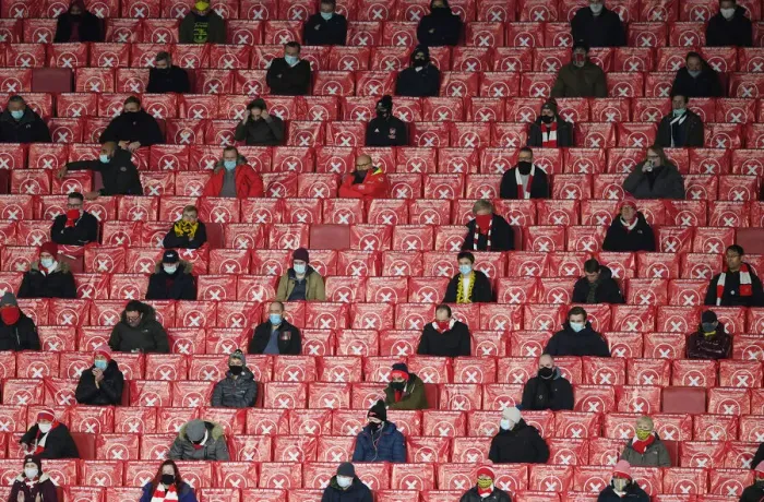 Framed Print : Arsenal vs Rapid Wien, UEFA Europa League (2020-21) - Emirates Stadium, London: A Behind-Closed-Doors Encounter
