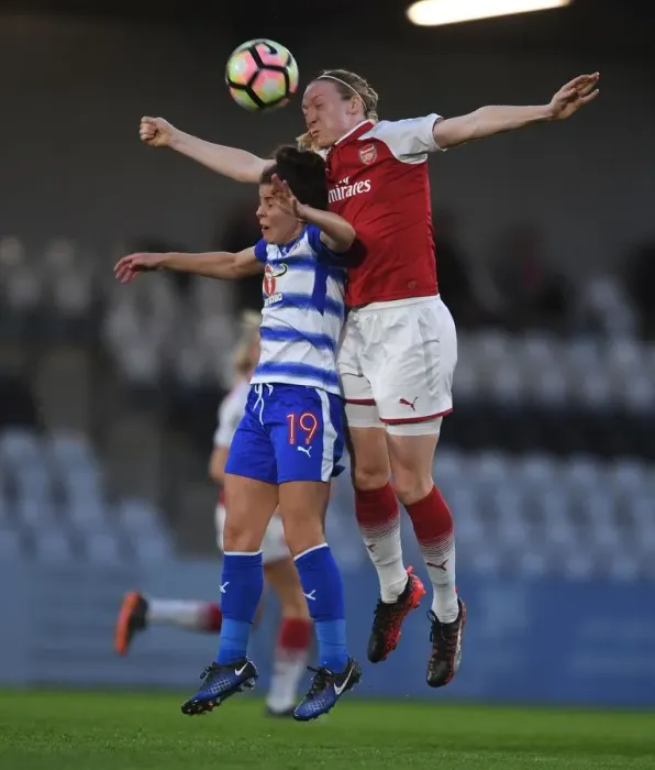 Framed Print : Arsenal vs Reading: A Battle of Wits - Quinn vs Chaplen in WSL Action