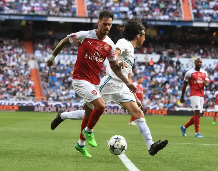 Framed Print : Arsenal vs. Real Madrid: A Legendary Clash at Bernabeu (2018-19) Framed Print : Arsenal vs. Real Madrid: A Legendary Clash at Bernabeu (2018-19)