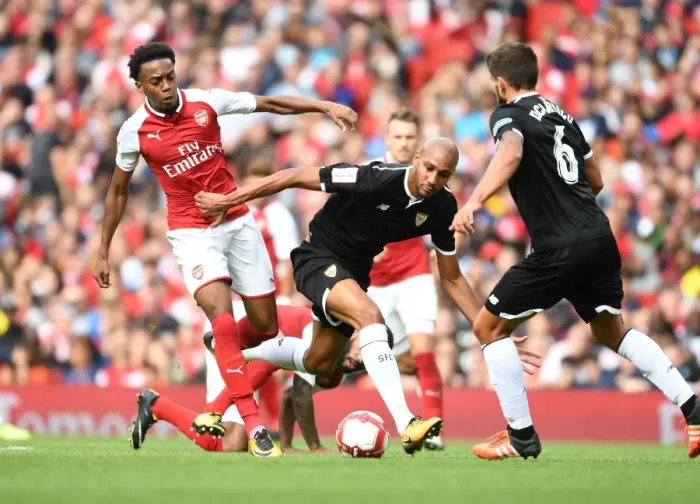 Framed Print : Arsenal vs Sevilla: Clash between Joe Willock and Steven N'Zonzi at the Emirates Cup