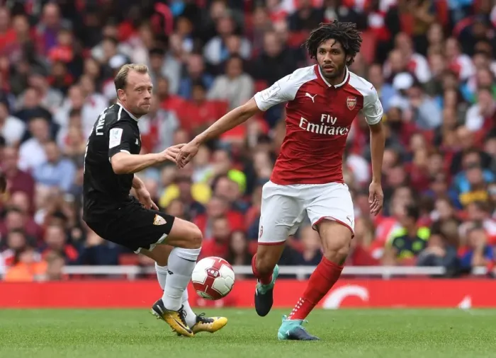 Framed Print : Arsenal vs Sevilla: Elneny vs Krohn-Dehli - Emirates Cup Clash Framed Print : Arsenal vs Sevilla: Elneny vs Krohn-Dehli - Emirates Cup Clash