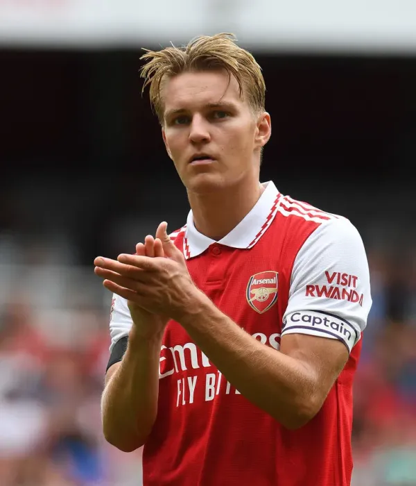 Framed Print : Arsenal vs Sevilla: Martin Odegaard Shines in Emirates Cup 2022