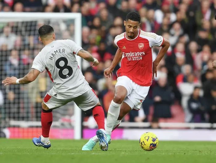Framed Print : Arsenal vs Sheffield United: William Saliba Clash in the 2023-24 Premier League Framed Print : Arsenal vs Sheffield United: William Saliba Clash in the 2023-24 Premier League