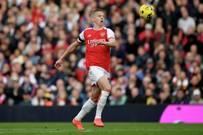 Framed Print : Arsenal vs Sheffield United: Zinchenko Chases Down the Ball in Premier League Showdown (2023-24)