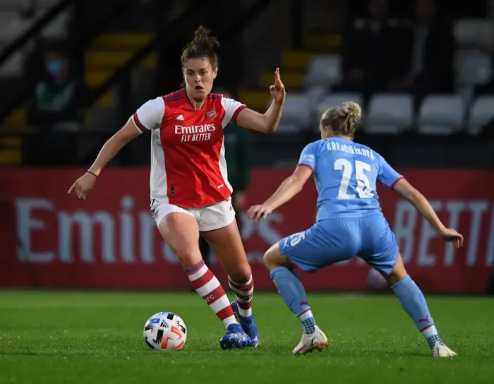 Framed Print : Arsenal vs Slavia Prague: Battle in the UEFA Women's Champions League