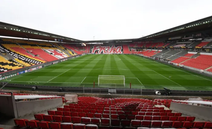 Framed Print : Arsenal vs Slavia Praha: UEFA Europa League Quarterfinal - Empty Eden Arena, Prague (April 2021)