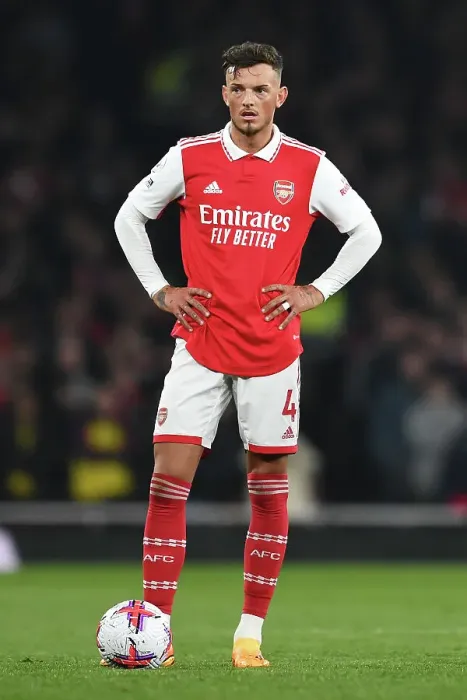 Framed Print : Arsenal vs Southampton: Ben White's Intense Focus at Emirates Stadium (Premier League 2022-23)