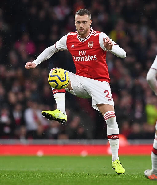 Arsenal vs Southampton: Calum Chambers in Action at the Emirates Stadium