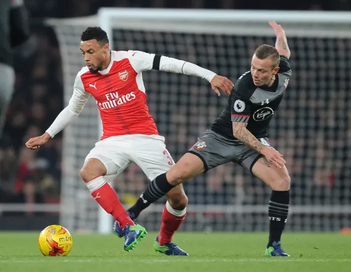 Framed Print : Arsenal vs. Southampton: Coquelin Clashes with Clasie in EFL Cup Quarter-Final