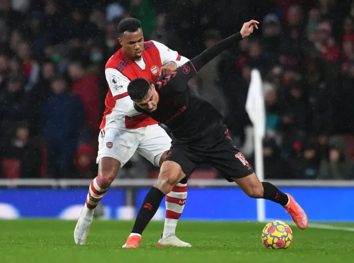 Framed Print : Arsenal vs. Southampton: Gabriel Magalhaes Faces Off Against Armando Broja in Premier League Clash