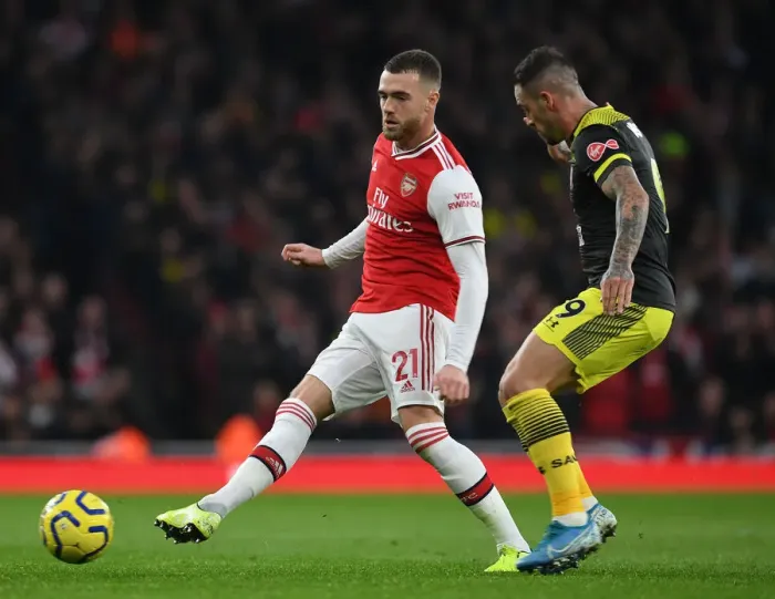 Framed Print : Arsenal vs Southampton: Wings Clash - Chambers vs Ings, Premier League 2019-20 Framed Print : Arsenal vs Southampton: Wings Clash - Chambers vs Ings, Premier League 2019-20
