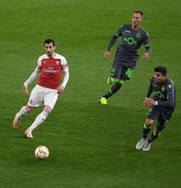 Arsenal vs. Sporting CP: Mkhitaryan Faces Off Against Gudej and Acuna in Europa League Clash