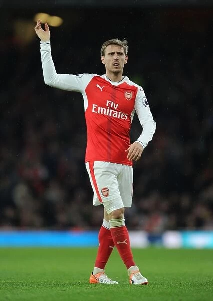 Arsenal vs Stoke City: Monreal in Action at the Emirates Stadium (Premier League 2016-17)