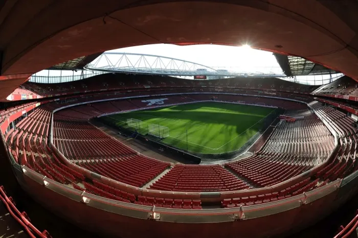 Framed Print : Arsenal vs Stoke City: Premier League Clash at Emirates Stadium (2014-15)
