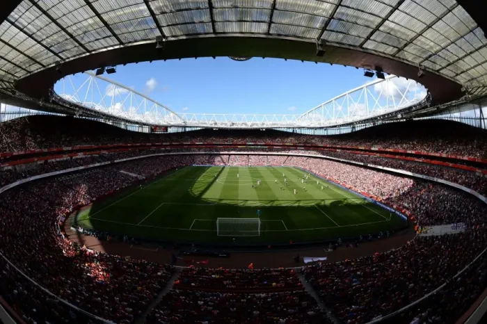 Framed Print : Arsenal vs Stoke City: Premier League Showdown at Emirates Stadium (2015-16)