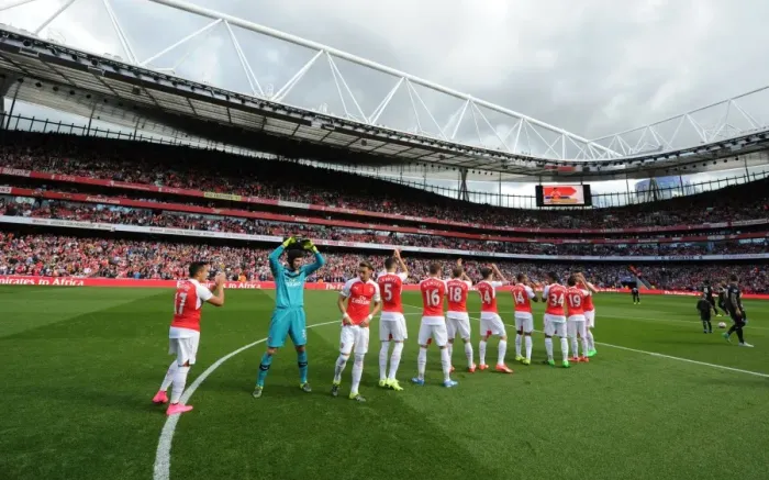 Framed Print : Arsenal vs Stoke City: Premier League Showdown (September 2015) Framed Print : Arsenal vs Stoke City: Premier League Showdown (September 2015)