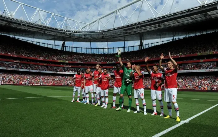 Framed Print : Arsenal vs Sunderland: 2012-13 Premier League Team Line-up (Emirates Stadium)