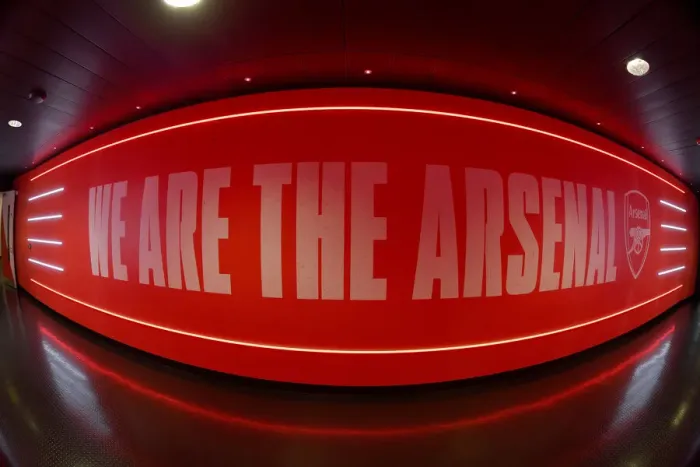 Framed Print : Arsenal vs Sunderland: Carabao Cup Quarterfinal Showdown at Emirates Stadium