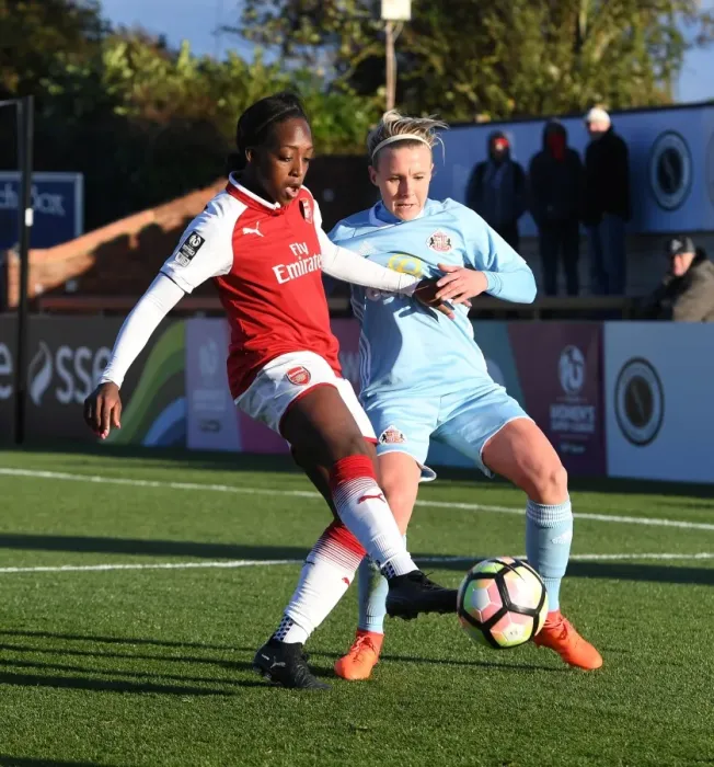 Framed Print : Arsenal vs Sunderland: Carter vs Sjoman - A Battle in the WSL