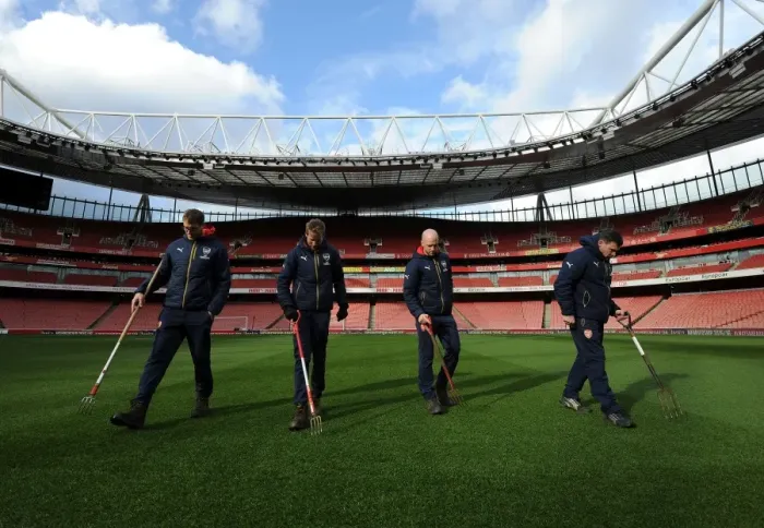 Framed Print : Arsenal vs Swansea City: Pre-Match Pitch Inspection at Emirates Stadium (2015-16)