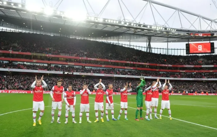 Framed Print : Arsenal vs Swansea City: Premier League Showdown at Emirates Stadium (December 2012)