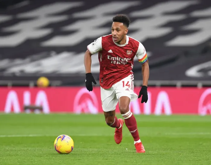 Framed Print : Arsenal vs. Tottenham: Aubameyang Faces Off in Intense 2020-21 Premier League Clash