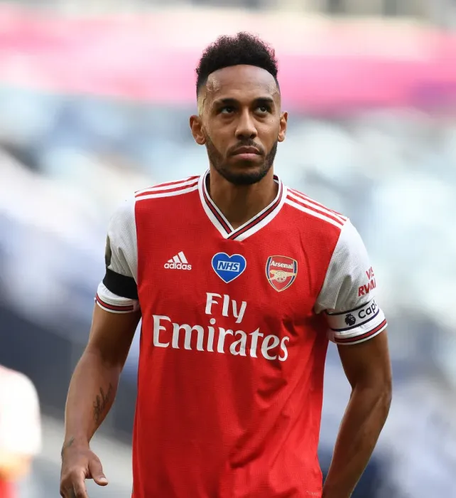 Framed Print : Arsenal vs. Tottenham: Aubameyang's Premier League Showdown (2019-2020) Framed Print : Arsenal vs. Tottenham: Aubameyang's Premier League Showdown (2019-2020)