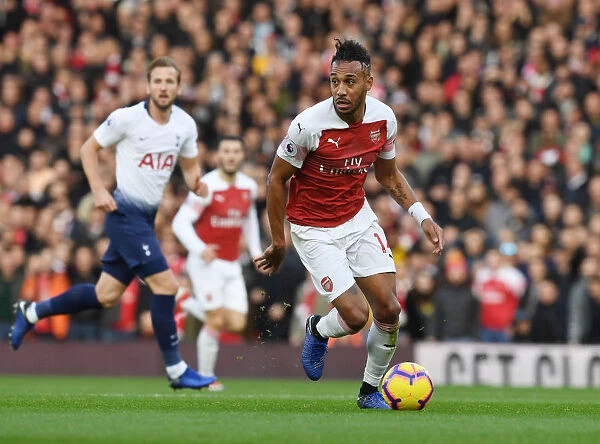 Arsenal vs. Tottenham: Aubameyang's Showdown in the Premier League