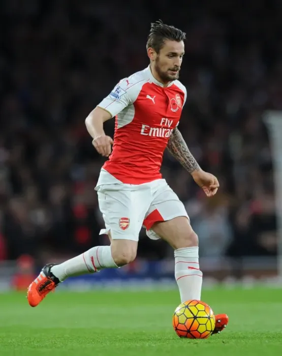 Framed Print : Arsenal vs. Tottenham: Debuchy in Action at the Emirates Stadium (Premier League 2015-16)