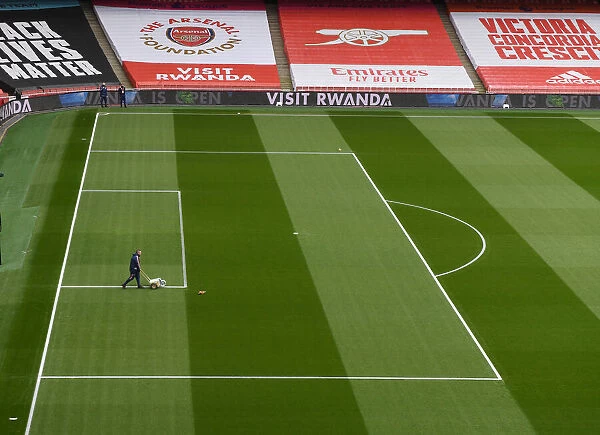 Arsenal vs. Tottenham: Emirates Stadium Prepared Amidst Pandemic Restrictions - Premier League 2020-21