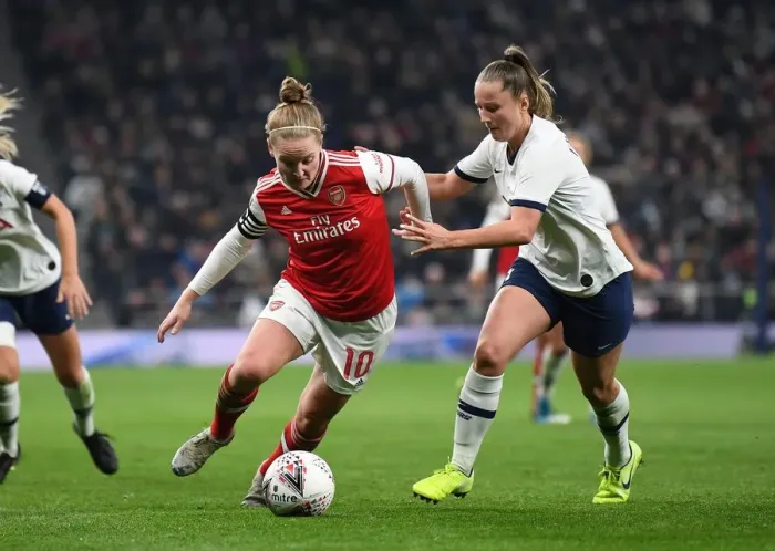 Framed Print : Arsenal vs. Tottenham: FA Womens Super League Clash at Tottenham Stadium