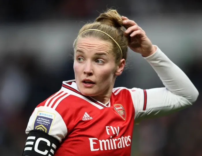 Framed Print : Arsenal vs. Tottenham Hotspur: FA Womens Super League Clash (2019-20) Framed Print : Arsenal vs. Tottenham Hotspur: FA Womens Super League Clash (2019-20)