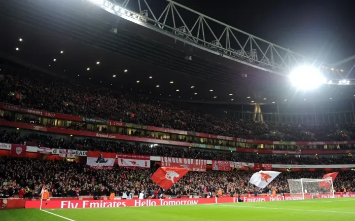 Framed Print : Arsenal vs. Tottenham Hotspur: Unwavering Fan Support in the FA Cup Third Round (2013-14)