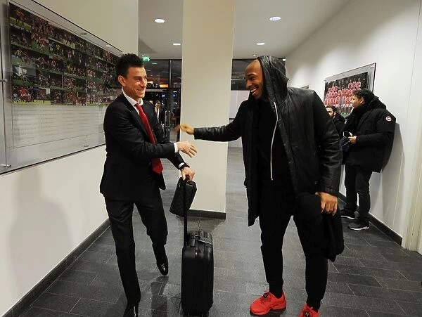 Arsenal vs. Tottenham: Koscielny and Henry Reunited at Emirates Stadium (2016-17)