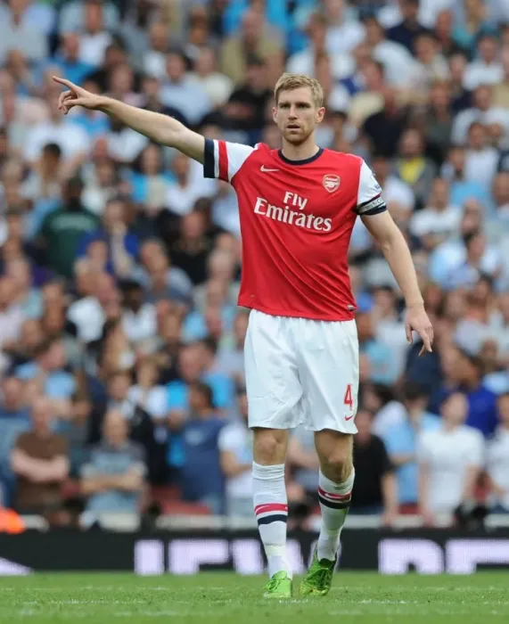 Framed Print : Arsenal vs. Tottenham: Per Mertesacker in Action at the Emirates Stadium (2013-14)