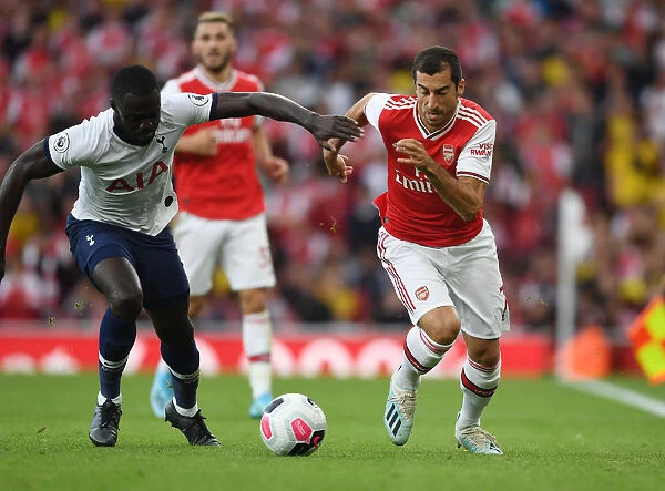 Arsenal vs. Tottenham: Mkhitaryan vs. Sanchez Clash in the Premier League