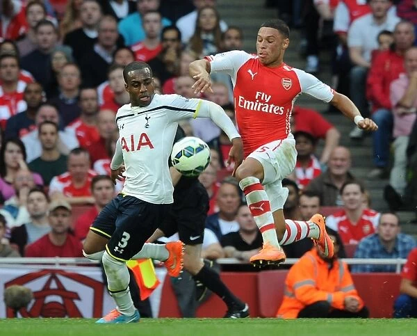 Arsenal vs. Tottenham: Oxlade-Chamberlain vs. Rose in Intense Battle