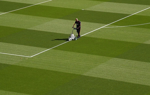 Arsenal vs. Tottenham: Preparing for the Big Battle at Emirates Stadium
